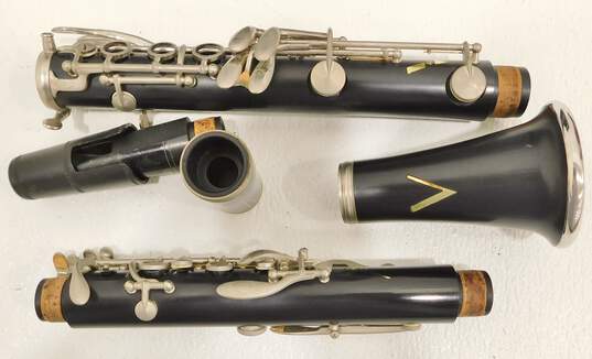 Vito Brand Reso-Tone 3 and V40 Model B Flat Student Clarinets w/ Cases and Accessories (Set of 2) image number 3