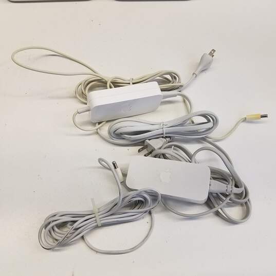 Apple AirPort Extreme Base Station A1408 Bundle of 2 image number 6
