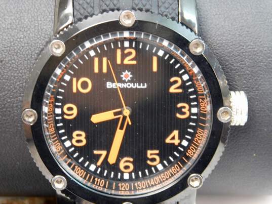 Men's Bernoulli 9823 Black Orange Analog Watch image number 3