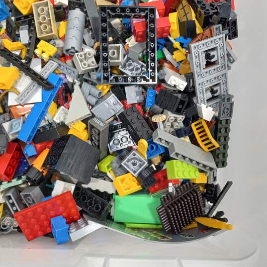 9.4lbs. of Assorted LEGO Building Bricks image number 3