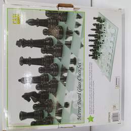 Mirror Board Glass Chess Set IOB alternative image