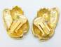 Vintage Beachy White & Gold Tone Seashell Clip-On Earrings & Hinged Bangle Bracelet 92.2g image number 4