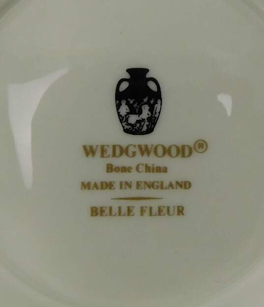 Vintage Wedgwood BELLE FLEUR Bone China Soup White Tureen w/ Lid Made in England image number 4