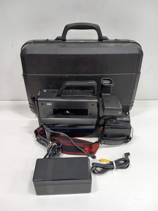 Vintage Sears VHS Video Camera Model No. 934.53741750 w/Case image number 1