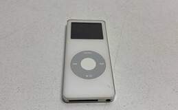 Apple iPod Nano 1st & 2nd Gen. - Lot of 2 alternative image