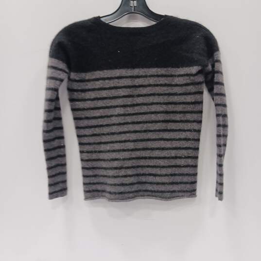 Black & Grey Striped Cashmere Sweater Size Small image number 2