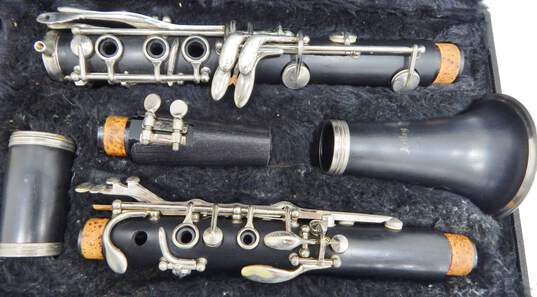 Artley Model 17S and Armstrong Model 4001 B Flat Clarinets w/ Cases and Accessories (Set of 2) image number 3