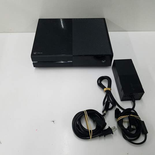 Xbox One Console 500GB image number 1