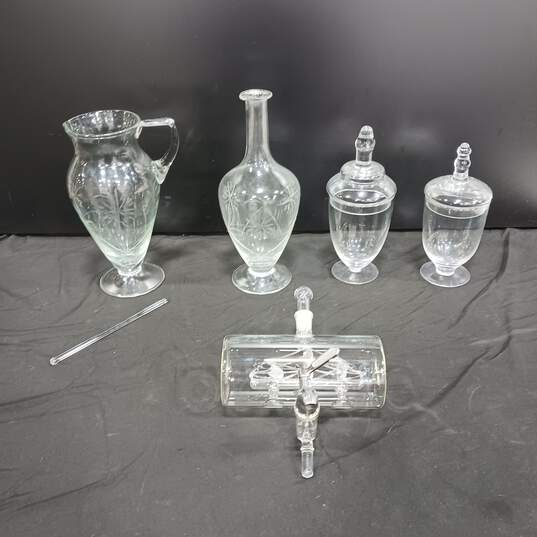 Bundle of 5 Assorted Glass Serving Ware image number 1