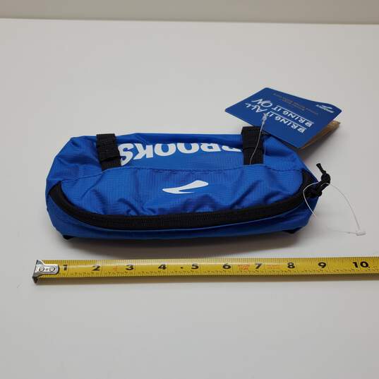 Brooks Unisex Stride Waist Pack With tag image number 3