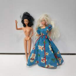 Vintage Pair of Barbie Dolls
