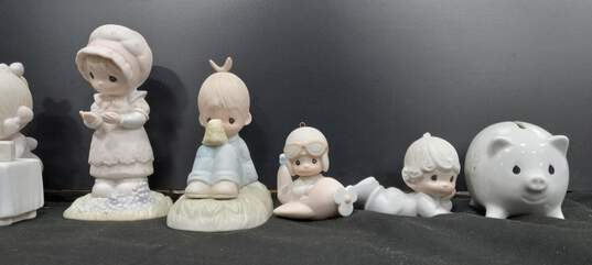 Bundle of 9 Assorted Precious Moments Figurines image number 2