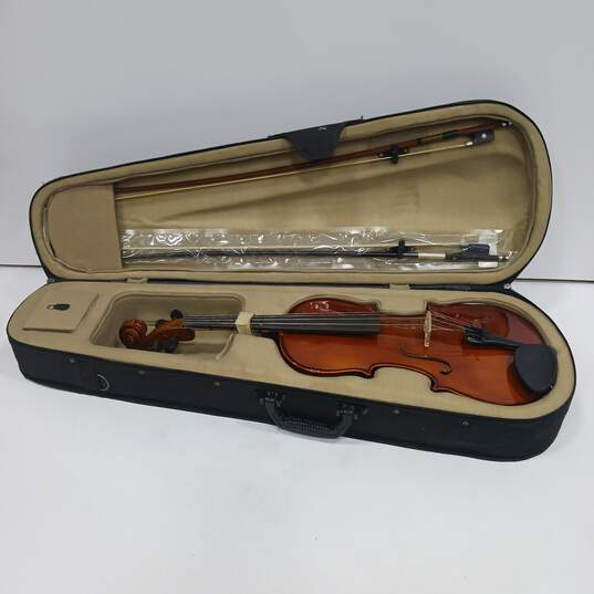 Palatino VA-450 Violin with Bows in Case image number 1