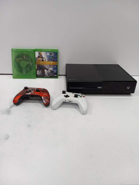 Microsoft Xbox One Console Gaming Bundle image number 1