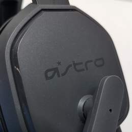 Astro A10 Gen 1 Gaming Headset w/ Mic alternative image