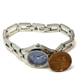 Designer Fossil ES-9090 Silver-Tone Strap Round Blue Dial Analog Wristwatch alternative image
