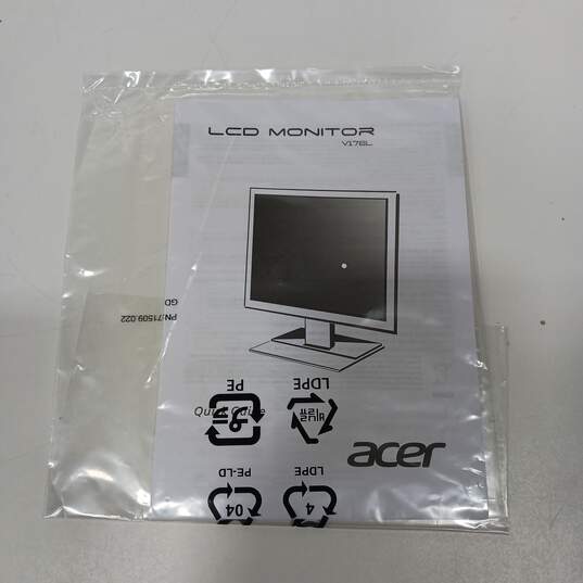 Acer 17in. HD LED Monitor Model V176L NEW image number 3