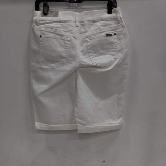 Chico's So Slimming White Denim Girlfriend Shorts US Size 2/Chico's Size 00 NWT image number 2
