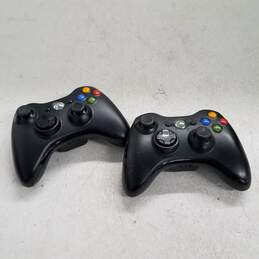 Lot of 2 Xbox 360 Wireless Controllers