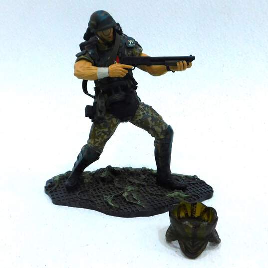 McFarlane Aliens Colonial Marine Corporal Hicks Action Figure image number 1