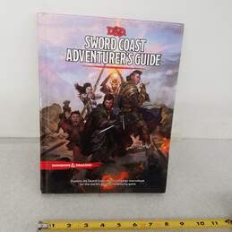 2015 Wizards Of The Coast Dungeons & Dragons Sword Coast Adventurer's Guide