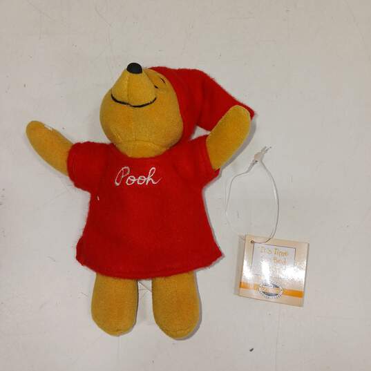 Ashton Drake Limited Edition Porcelain Doll "It's Time For Bed Pooh" image number 3