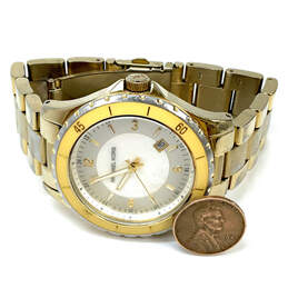 Designer Michael Kors MK-5174 Gold-Tone Mother Of Pearl Analog Wristwatch alternative image