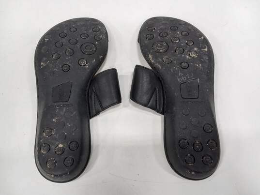 Born Women's Black Leather Slip-On Sandals Size 7M image number 4