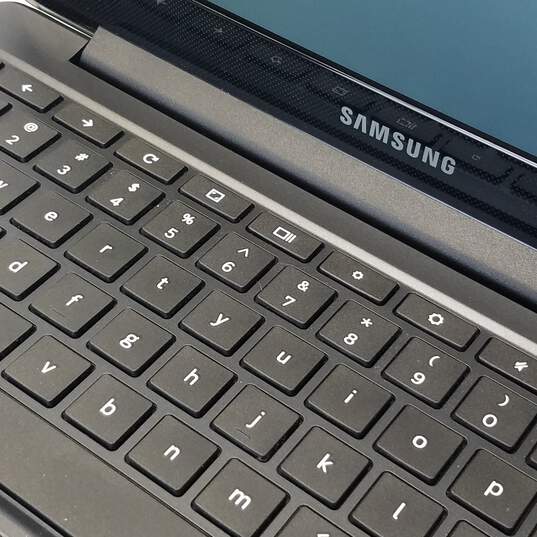 Samsung Chromebook 3 (11.6) Intel Celeron PC image number 2