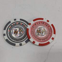 Tournament Pro Series Poker Chips w/Display Case alternative image