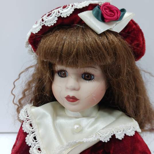 Soft Expressions Musical Porcelain Doll NWT image number 4