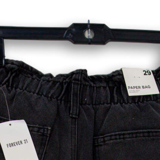 NWT Womens Black Elastic Waist Pockets Denim Paper Bag Shorts Size 29 image number 4