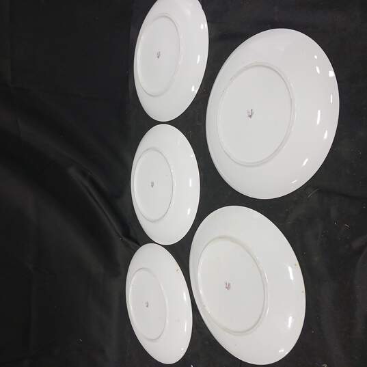 Eleanor Fine China Dinner Plates 5pc Bundle image number 2