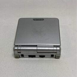 Nintendo Gameboy Advance SP- Platinum Silver alternative image
