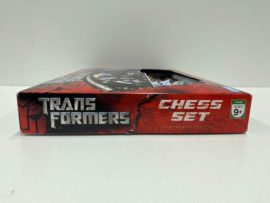 Transformers Chess Set 2007 Hasbro Parker Bros image number 4