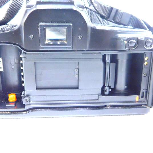 Canon EOS Rebel S 35mm SLR Film Camera w/ 35-80mm Lens image number 11