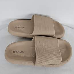 BRONAX Pillow Slippers alternative image