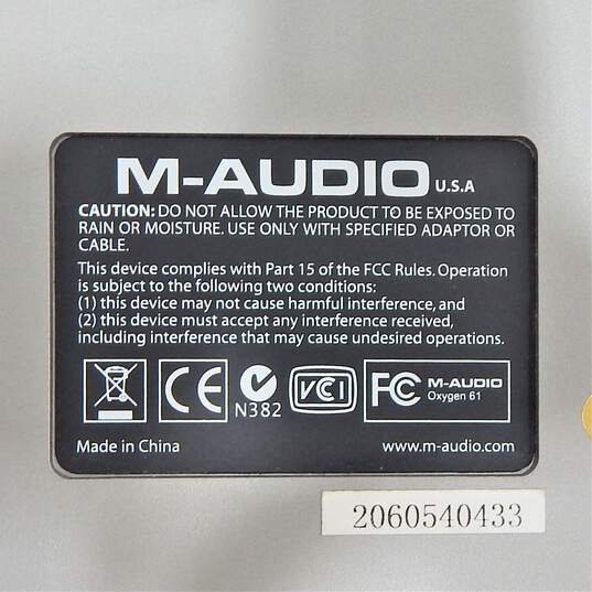 M-Audio Brand Oxygen 61 Model USB MIDI Keyboard Controller image number 9