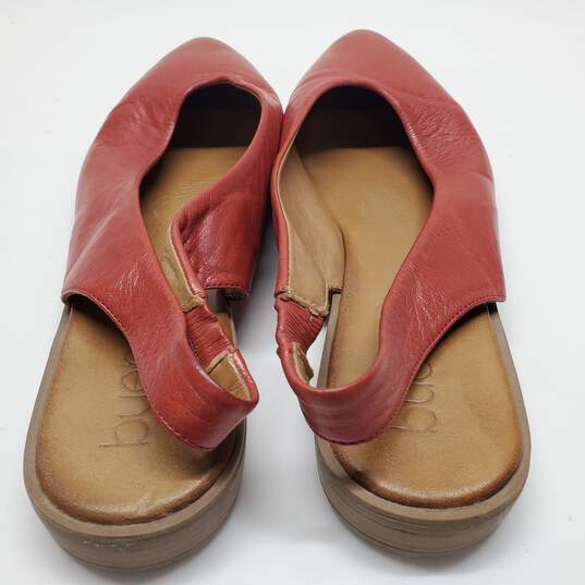 Bueno Leather Pointed Toe Sling Back Flats Red Size 40 image number 4