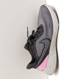 Nike Women's Revolution 5 Sneakers Size 8.5