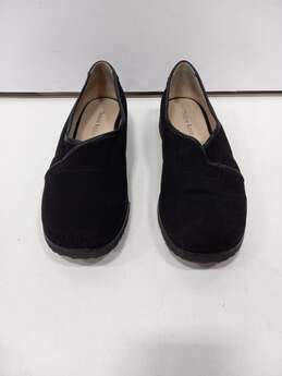 Taryn Rose Women's Jacob Black Slip-On Shoes Size 7M