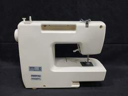Brother Sewing Machine Model LX63125 alternative image