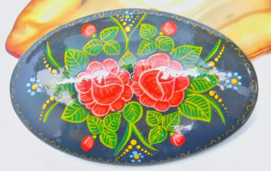 2 - VNTG Russian Multi Color Lacquer Hand Painted Floral Brooches image number 3