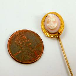 Vintage 10k Yellow Gold Cameo Etched Stick Pin 1.5g alternative image