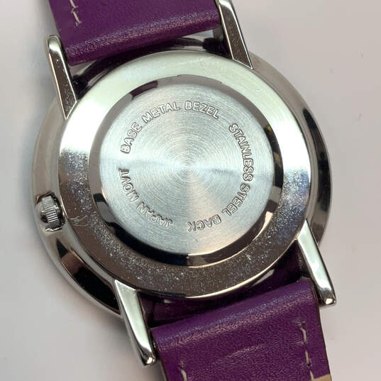Designer Vera Bradley Purple Adjustable Strap Round Dial Analog Wristwatch image number 4
