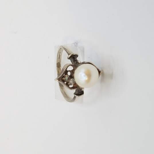 F.W. Pearl CZ SZ 6 Ring Damage 2.9g image number 1