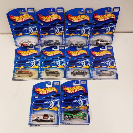 Lot of 10 Assorted Hot Wheels 2001 Collection image number 1