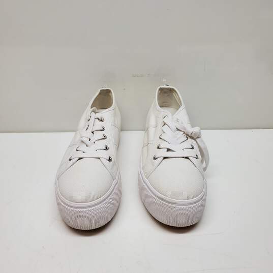 Steve Madden WM's Mayra White Canvas Trainer 1.5 Platform Sneakers Size 8.5 M image number 1