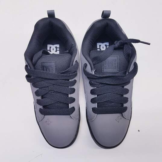 DC Court Graffik Skate Shoe Men Size 10 Grey/Black image number 7
