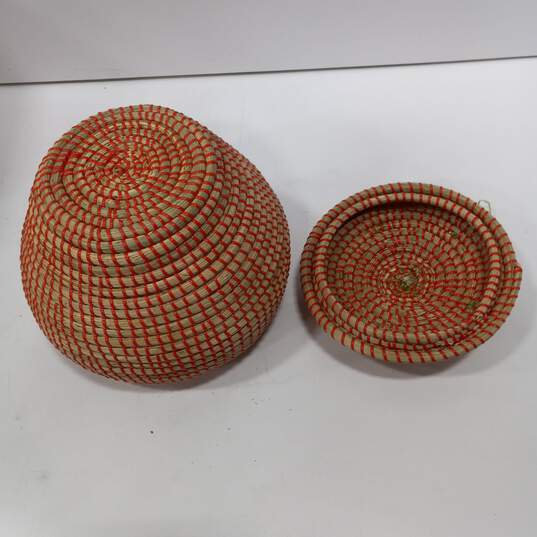 Handmade Woven 'Strawberry' Basket w/Lid image number 3
